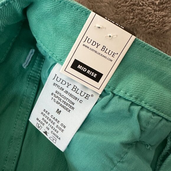 NWT Judy Blue Mid-Rise Cut-Off Shorts Aqua Blue Women's MEDIUM Stretch - Picture 3 of 7